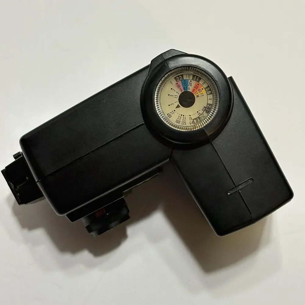 VIVITAR AUTO THYRISTOR 283 Hot Shoe Mount Bounce Dedicated Flash